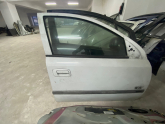 OPEL ASTRA G SAĞ ÖN KAPI HATASIZ GRİ-BEYAZ