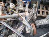 Oto Çıkma Parça / Renault / R 9 / Alt Takım & Direksiyon / Arka Dingil / Çıkma Parça 