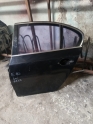 BMW E60 SOL ARKA KAPI