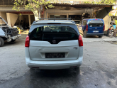 Peugeot 5008 arka bagaj kapağı çıkma