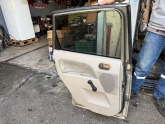 Oto Çıkma Parça / Ford / Fiesta / Kaporta & Karoser / Kapı Camları / Çıkma Parça 