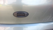 renault megane 1 bagaj kilidi