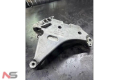 VOLKSWAGEN SAĞ MOTOR KULAĞI BRAKETİ