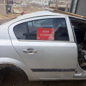 Astra haş sedan sağ arka kapı
