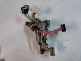 RENAULT LAGUNA 3 MOTOR İÇİ SİGORTA KUTU SOKETLERİ