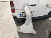 MERCEDES E SERİ W213 SOL ÖN ÇAMURLUK