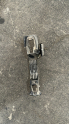 2011 SUZUKİ SWİFT SAĞ ÖN KAPI İÇ BRAKET