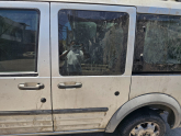 Ford Tourneo Connect Sol arka kapı