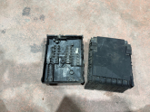 Oto Çıkma Parça / Elektrik / Sigorta Kutusu / Volkswagen / Caddy / Çıkma Parça 