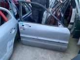 MİTSUBİSHİ GALANT SAĞ ÖN KAPI CAM KRİKOSU 1990 MODEL