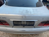 MERCEDES E270 BAGAJ KAPAĞI ORJINAL ÇIKMA
