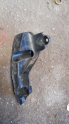 Peugeot 308 sol arka tampon braketi 2012-2018.      9677934880