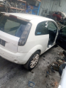 2004 Ford Fiesta yatarlı koltuklar