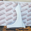 MERCEDES A SERİSİ W177 BEYAZ SOL ÖN ÇAMURLUK ORJINAL BOYASIZ