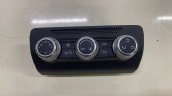 8XA820043 AUDI A1 2015-2018 KLİMA KONTROL PANELİ KLİMATRONİK