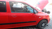 hyundai getz sağ ön kapı dolu tek kapı