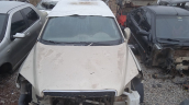 2009 model Captiva.  Motor kaput.     Kapılar