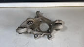 MERCEDES C SERİ W206 SOL ARKA TAŞIYICI A2063570100