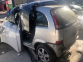 OPEL MERİVA BAGAJ KAPAĞI