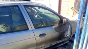 RENAULT MEGANE 1 SAĞ ÖN KAPI ÇIKMA PARÇA KUL OTODA