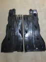 GOLF 7 A3 LEON KAROQ SAĞ ALT MUHAFAZA OEM SIFIR 5Q0825202L