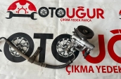 1996-1998 MODEL TOYOTA CARİNA DİREKSİYON POMPASI