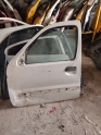 Renault kango sağ ön kapı