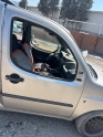 Doblo sağ ön kapı