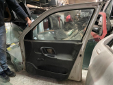 Oto Çıkma Parça / Kaporta & Karoser / Kapı Camları / Volkswagen / Polo / Çıkma Parça 