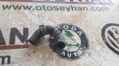04L21058A Passat b8 su borusu