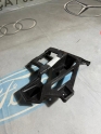 MEGANE 4 ARKA TAMPON BRAKETİ SOL MAİS-SIFIR 850474608R
