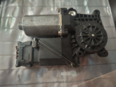 MERCEDES W208 SOL ARKA CAM MOTORU