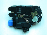 KAPI KİLİDİ (ÖN SOL) (POLO 02-05)-(TRANSPORTER T5 ) 3B1837015AQ