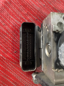 Oto Çıkma Parça / Elektrik / ABS Beyni / Volkswagen / Caddy / Çıkma Parça 