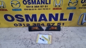 Mazda 323 çamurluk sinyali