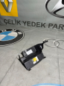 CLIO 3 RADYATÖR ÜST KORUMA PLASTİĞİ ORJ-SIFIR 8200468916