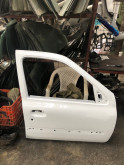 Clio sağ ön kapı