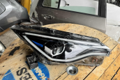 RENAULT ZOE SAĞ FAR ORJİNAL EYÜPCAN OTO'DA