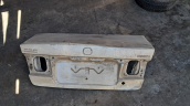 Mazda 626 bagaj kapağı
