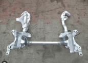 AUDİ A4 ÖN TRAVERS
