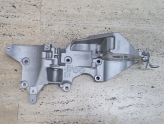 Alternatör Braketi 03L903139Q Caddy-Golf7-Jetta-Passat