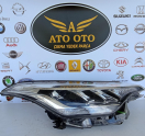 TOYOTA CHR ORJİNAL ÇIKMA SAĞ FAR D