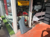 Oto Çıkma Parça / Kaporta & Karoser / Çamurluk / Renault / Clio / Çıkma Parça 