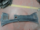 OTO CEMDEN ÇIKMA VOLVO S60 ÖN CAM IZGARASI