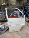 VOLKSWAGEN TRANSPORTER SAĞ ÖN KAPI