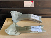 HYUNDAİ i20 2021 2026 ÖN ÇAMURLUK SOL BRAKET SIFIR ORJ 64587Q0000
