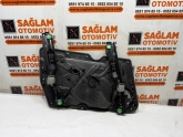 ÇIKMA VW GOLF 6 SAĞ ÖN CAM KRİKOSU 5K0837756G