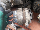 Oto Çıkma Parça / Elektrik / Şarj Dinamosu / Ford / Taunus / Çıkma Parça 