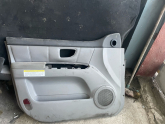 Kia Sorento sol ön kapı döşemesi