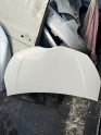 Toyota yaris kaput